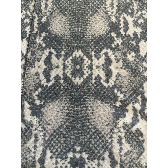 Snake Print Short Sleeve Free People Medium Gray Shirt Oversized Tourist - Picture 3 of 9